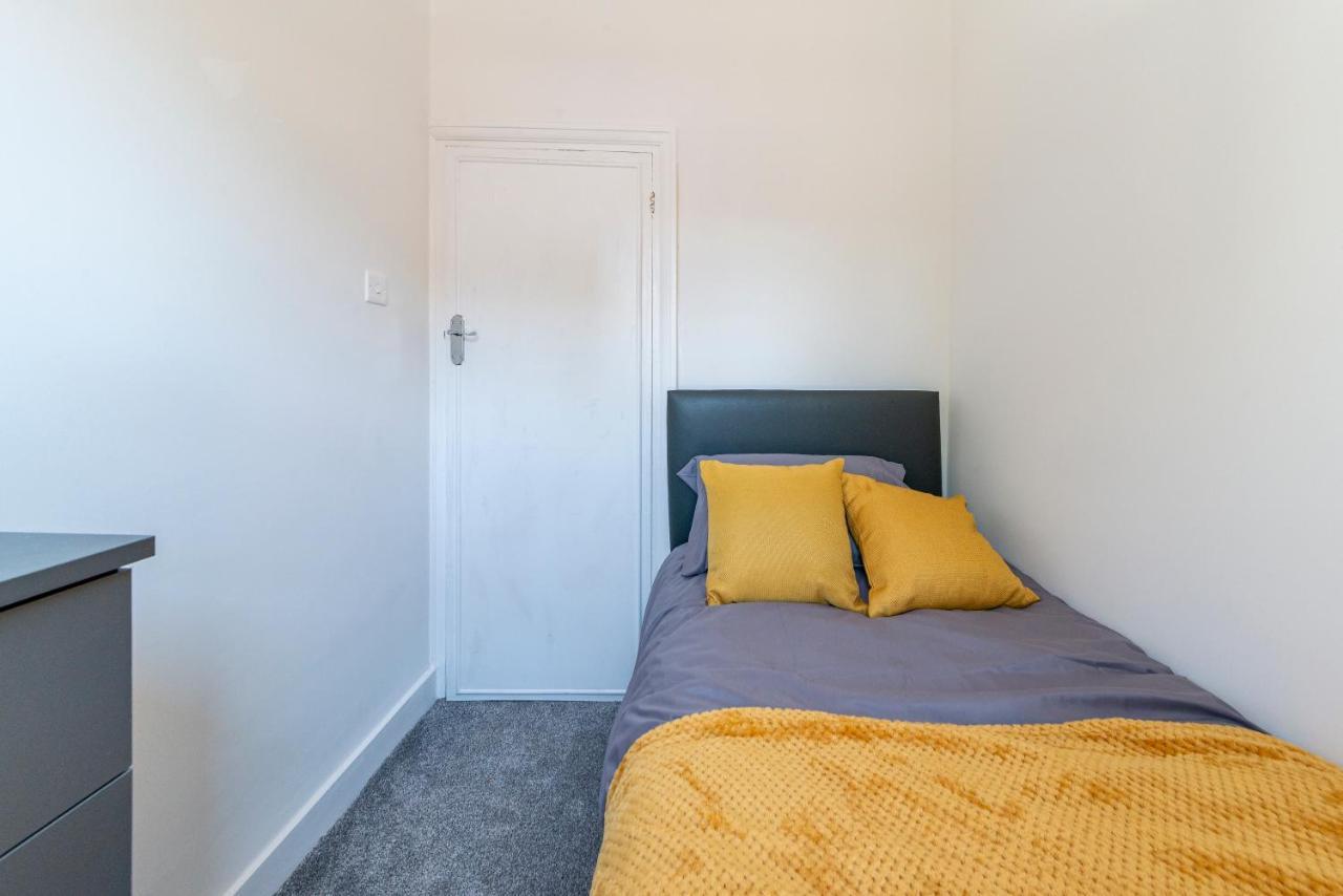 Spacious 3Br House Near Southend Pier Экстерьер фото